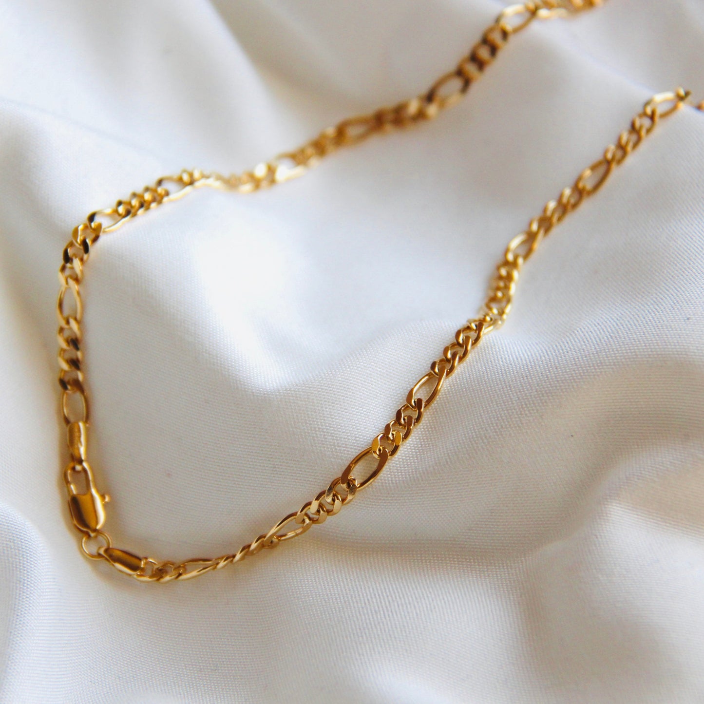 Figaro Chain - Gold Filled 18"